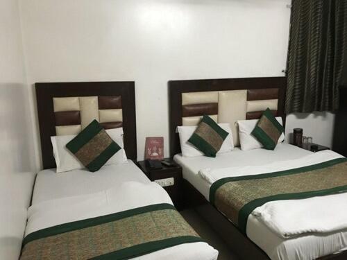 Hotel Sai International New Delhi Exteriör bild