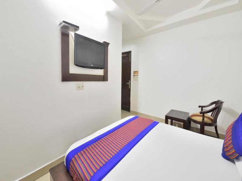Hotel Sai International New Delhi Exteriör bild